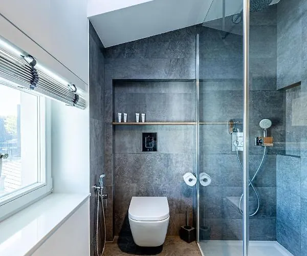 Victus Apartamenty, Victus *