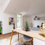 Victus Spacious Apartments In The City Center By Noclegi Renters Apartamento Sopot
