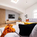 Appartement Victus Spacious Apartments In The City Center By Noclegi Renters *