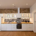 Victus Spacious Apartments In The City Center By Noclegi Renters * Sopot