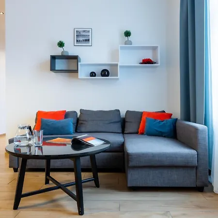 Victus Spacious Apartments In The City Center By Noclegi Renters Sopot