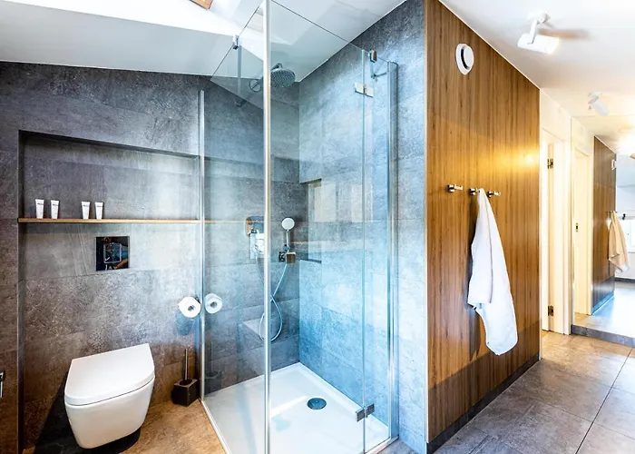 Victus Apartamenty, Victus